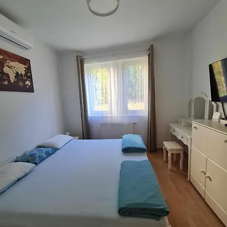 Blue Appartman 3 Bed.